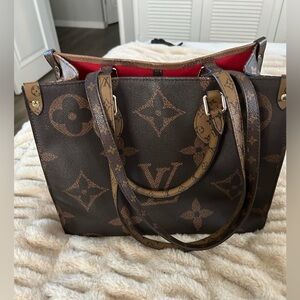 Elegant Brown and Red Women's Tote Bag